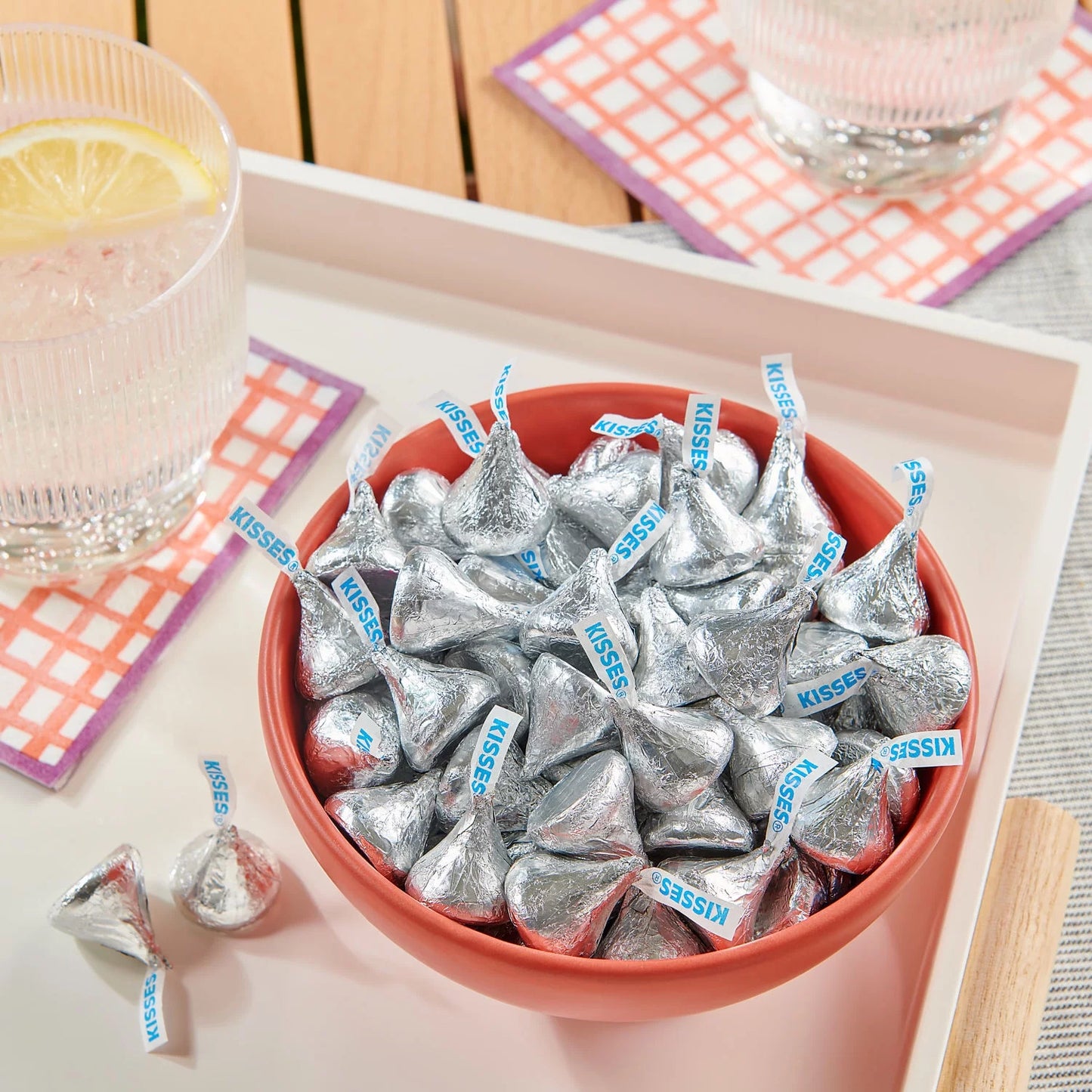HERSHEY'S KISSES MILK CHOCOLATE 137G